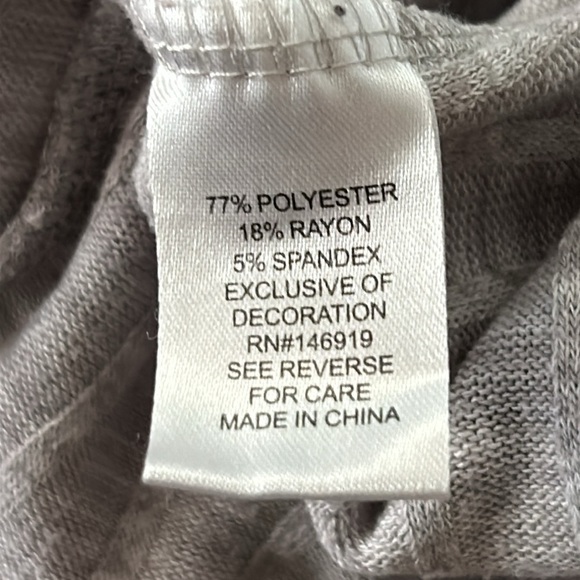 Ivory Ella Cropped Hoodie Size Small - Picture 8 of 9